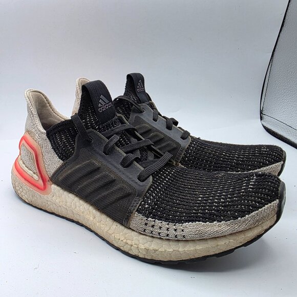 Adidas Ultraboost 19 Womens Size 7 Black Athletic Shoes Running Walking Comfort - Picture 1 of 13